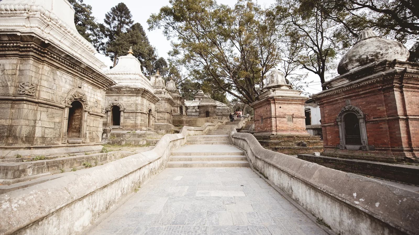 Nepal Visa on Arrival 2026: What Tourists Should Know Before Flying