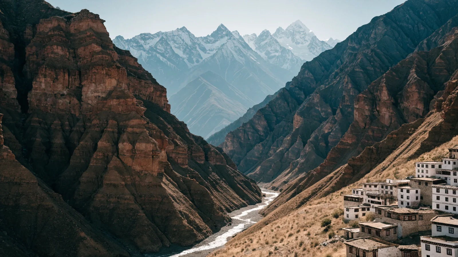 Mustang Region landscape