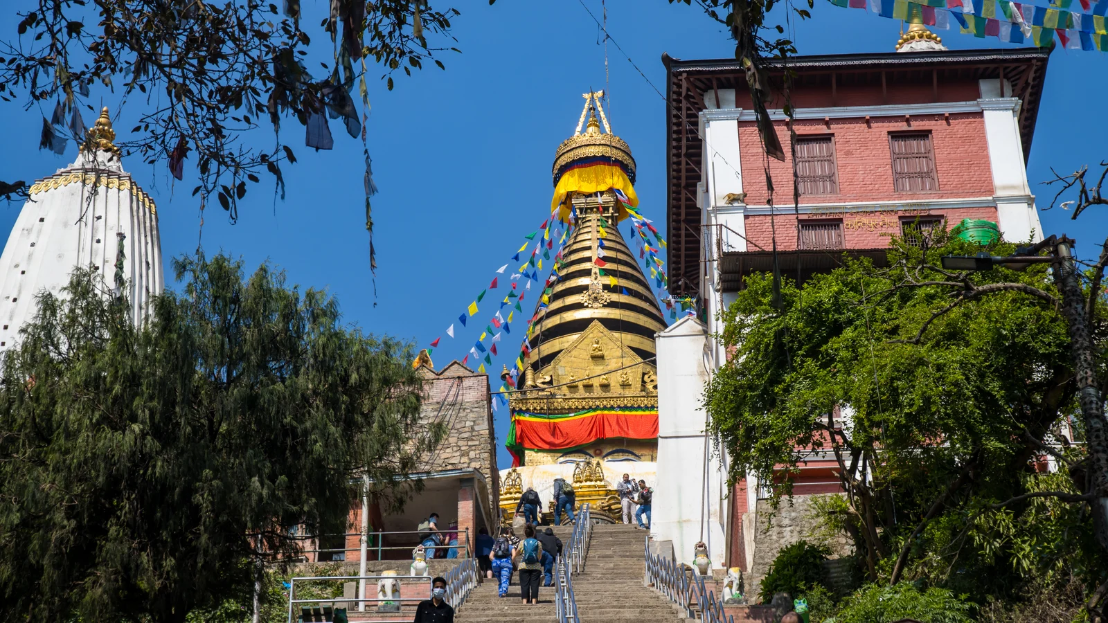 Kathmandu Valley and Nagarkot Tour – 5 Days tour